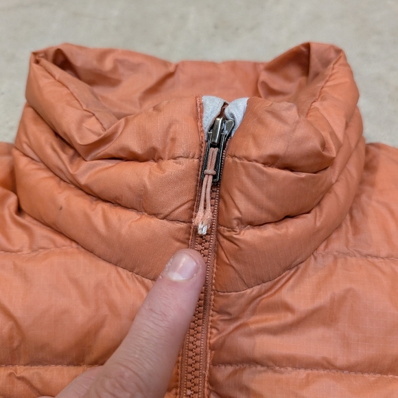 Patagonia Downy Sweater Ful Zip Women's S Coral/Light Orange Flaws - Picture 4 of 10